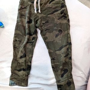 👖3/$12👖 3T Camo Pants